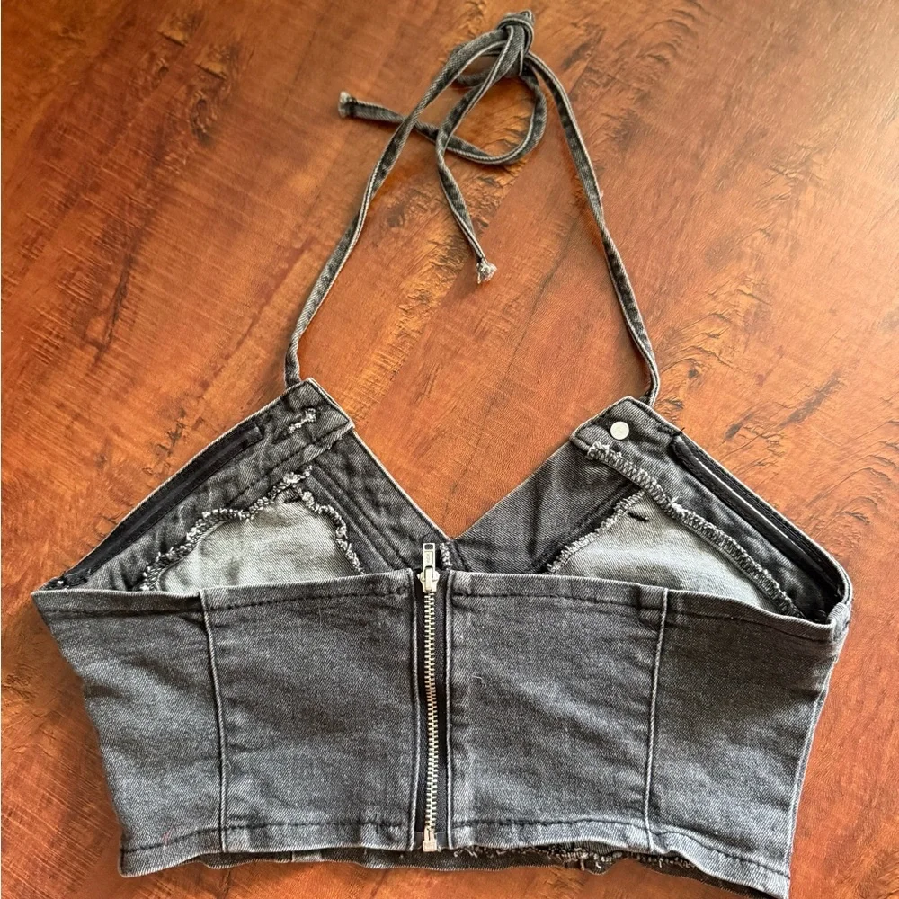 Gray Denim Halter  crop Top - Picture 2 of 3